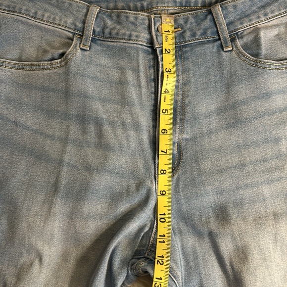 Old Navy Wow Wide Leg high rise 14 Tall light wash NWOT - Picture 10 of 15